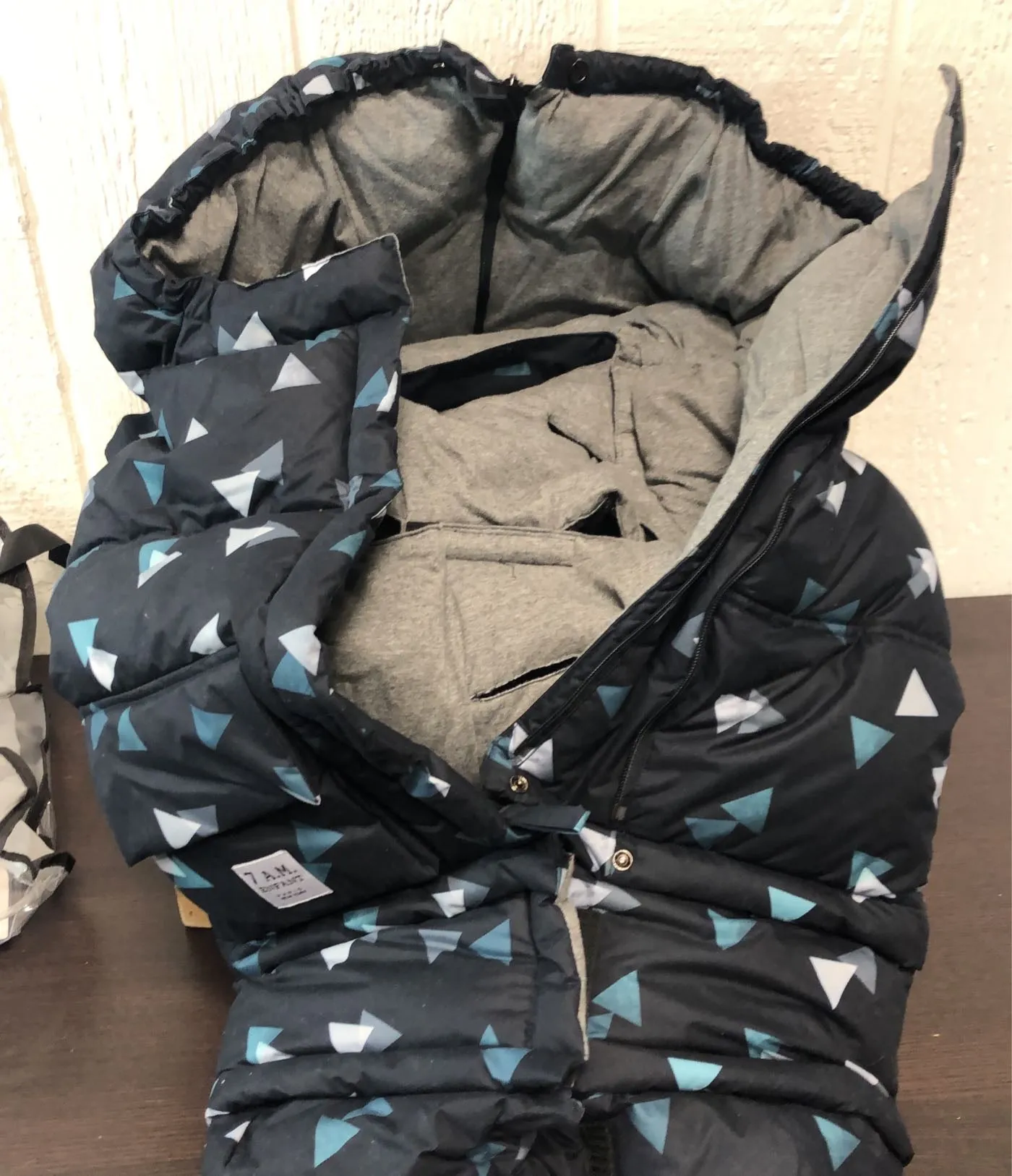 7 A.M. Enfant Blanket 212 Evolution, Aqua Triangle