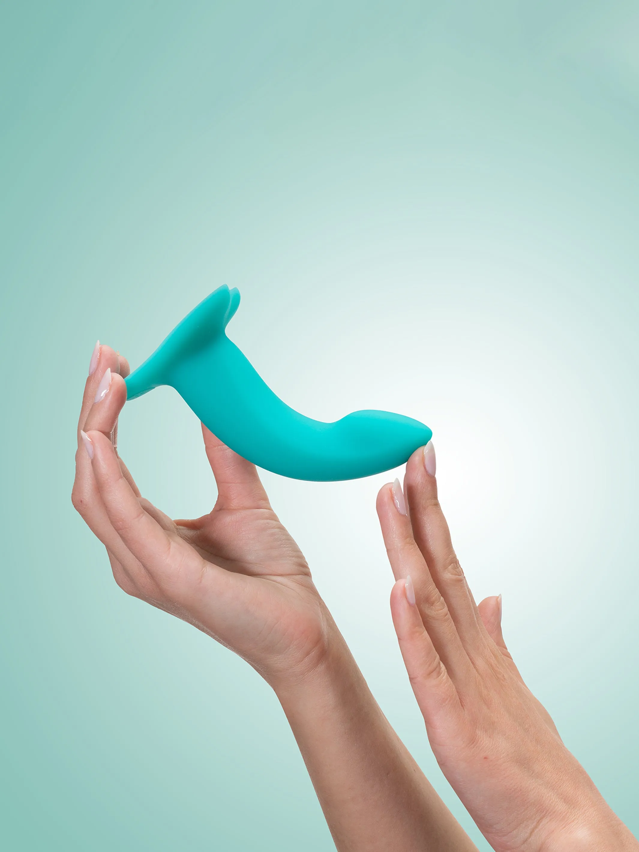 Fun Factory LIMBA FLEX Bendable Silicone Dildo with free toy bag!