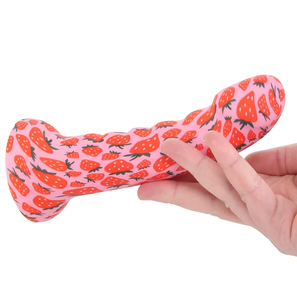 Juci 7 Inch Strawberry Dildo